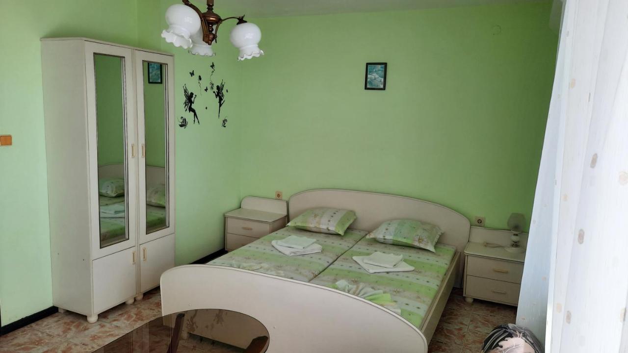 Guest House Zora Sosopol Exterior foto